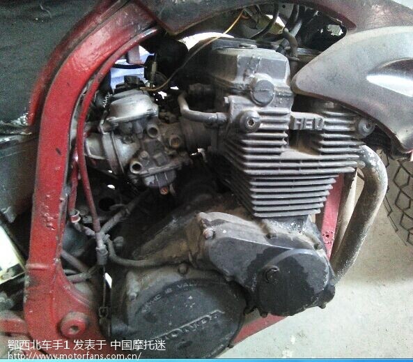 直列四缸,是本田400还是250? - 维修改装 - 摩托