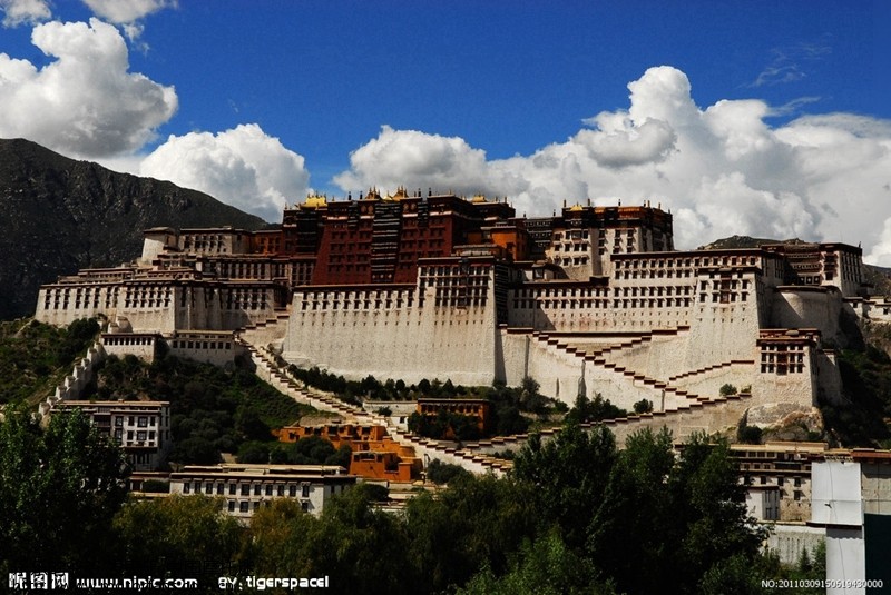 雅马哈天隼YX125田东最低配8880一毛不少! -