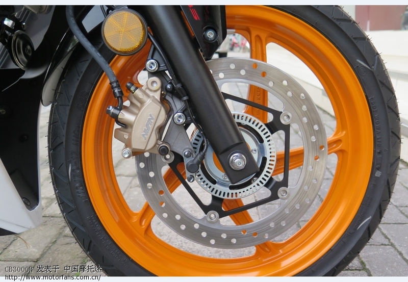 [新车上市]1000抵3000五羊本田原装进口CBR