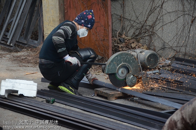 2015年3月,14位兄弟全部GW250摩旅东南亚 -