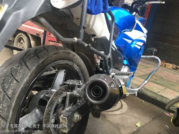 常德地区 gw250f 后轮爆裂 - 骊驰gw250 - 摩托车论坛