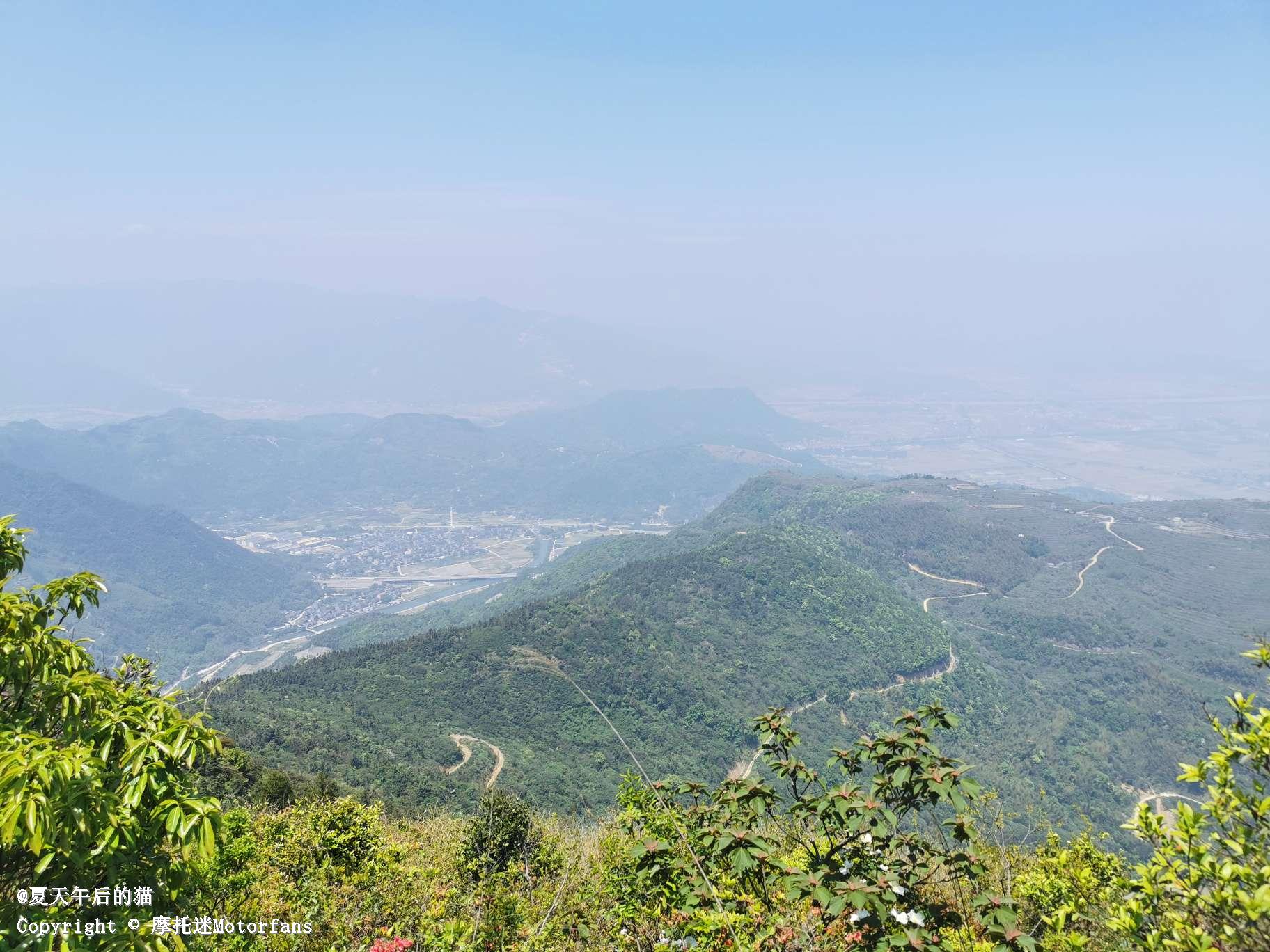 四月游瑞安圣井山石殿