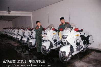 [转贴]武警北京总队国宾摩托车护卫队取消 宝马