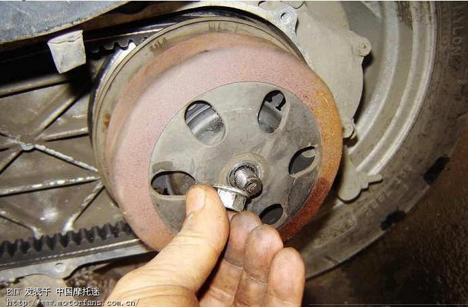 五本@100 踏板车传动机构检修与保养.(转) - 五