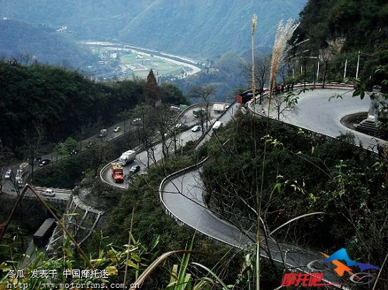 矮寨公路奇观 - 南岳樵夫 - 南岳樵夫的博客
