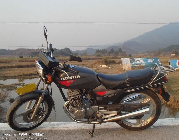 10年的 CB125T 是否应该调整小链条和气门间
