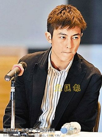 陈冠希已向香港海关举报 遏止侵权行为继续发