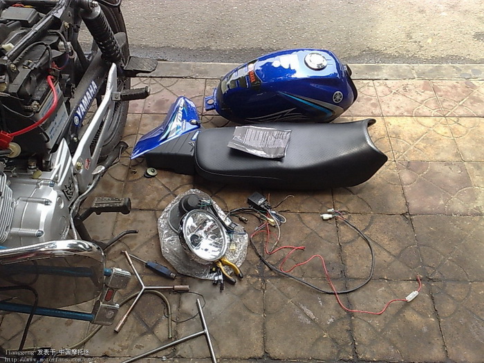 天剑装伸缩氙气灯! - 雅马哈 - 摩托车论坛 - 中国