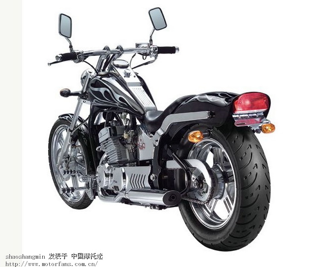 中国第一部双缸水冷300CC大地鹰王美式太子