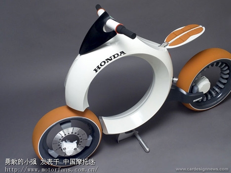 科幻味十足 雅马哈三轮概念摩托车(转)更新其它
