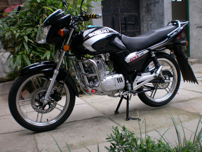 济南铃木gsx125-3g骏威长期骑行报告(20120717开始)