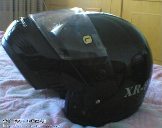 买黑色警用揭面盔款己汇出,等待 - 吉林摩友交