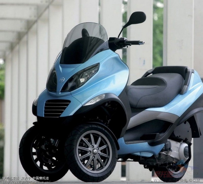 极品踏板--意大利比亚乔的铁壳VESPA 多图 - 