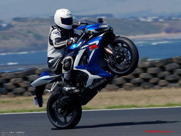 摩托车翘头图片,大家一起欣赏一下! - 陕西摩友