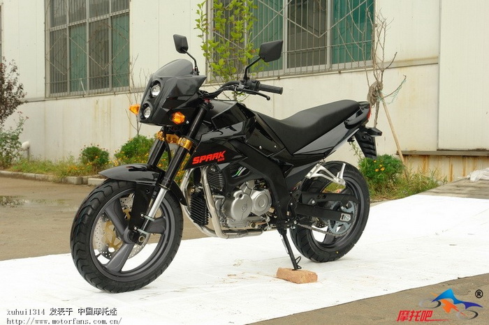 披露国产500CC公路跑车(转自摩托吧) - 摩托车