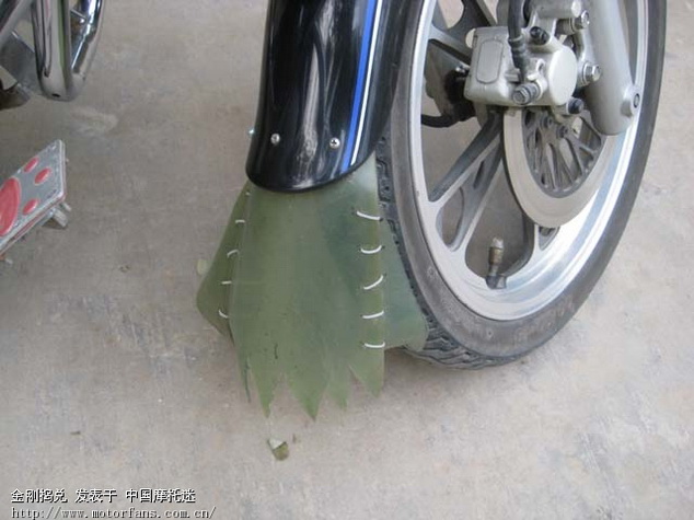 秀一下我的铃木太子改装 - 豪爵铃木 - 摩托车论