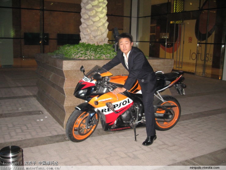 迪拜。好车,好景,好美女! - 上海摩友交流区 - 摩