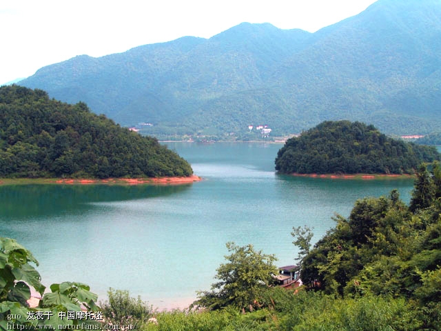 这几天气温较低.但天气清朗.明天骑踏板小跑庐