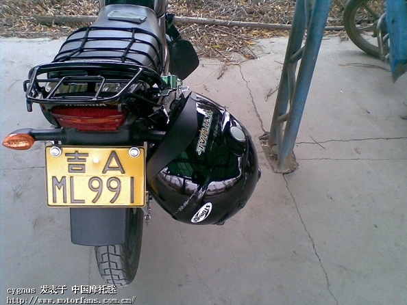 装头盔锁 - 雅马哈 - 摩托车论坛 - 中国第一摩托