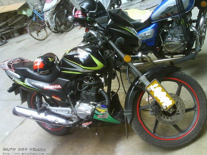 闲着无聊 买了点贴花装饰一下我得锋翼 - 摩托