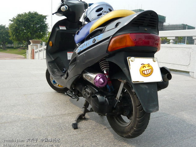 牛人DIY打造改装铃木超人--多图 - 踏板论坛 - 铃