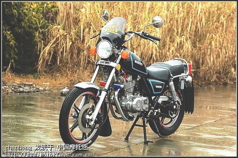 求摩托挡风玻璃图片 - 维修改装 - 摩托车论坛 -