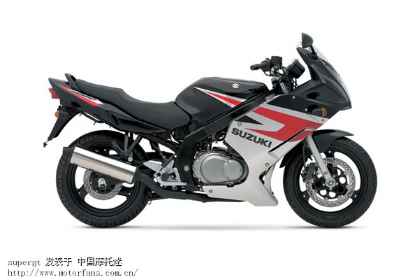 轻骑铃木gsx250