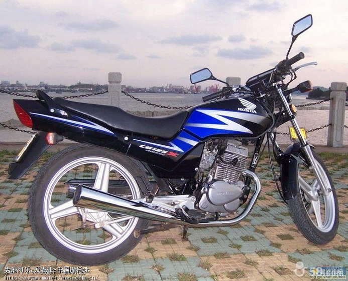 高手们救救我的cb125x吧,3个月断了两根曲轴。