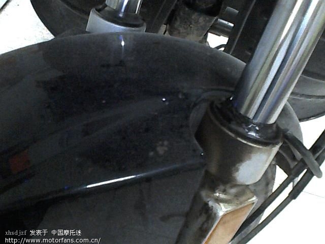 我家亲戚的ybr前减震漏油了?有什么好办法吗?