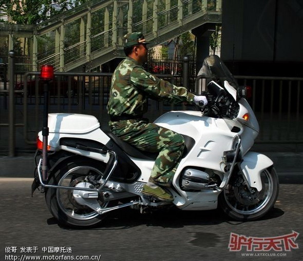 今年国庆阅兵将出现的武警摩托车方队和新车!