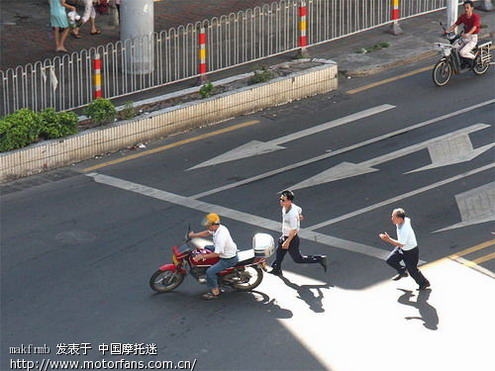 网友实拍:南沙路交警抓车 - 摩托车论坛 - 摩托车