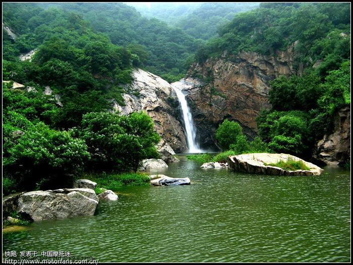 木扎岭上雨雾浓,百尺潭水瀑布声。 - 河南摩友
