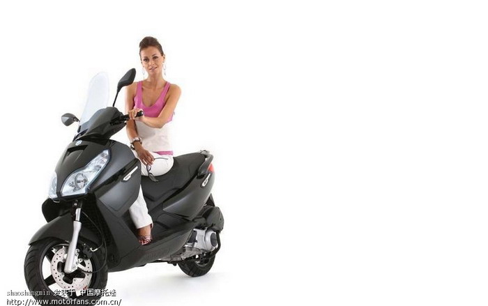 美女骑踏板 - 摩托车论坛 - 摩托车论坛 - 中国第
