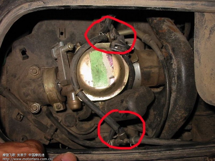 请问下化油器上这根管是干什么的? - 踏板论坛