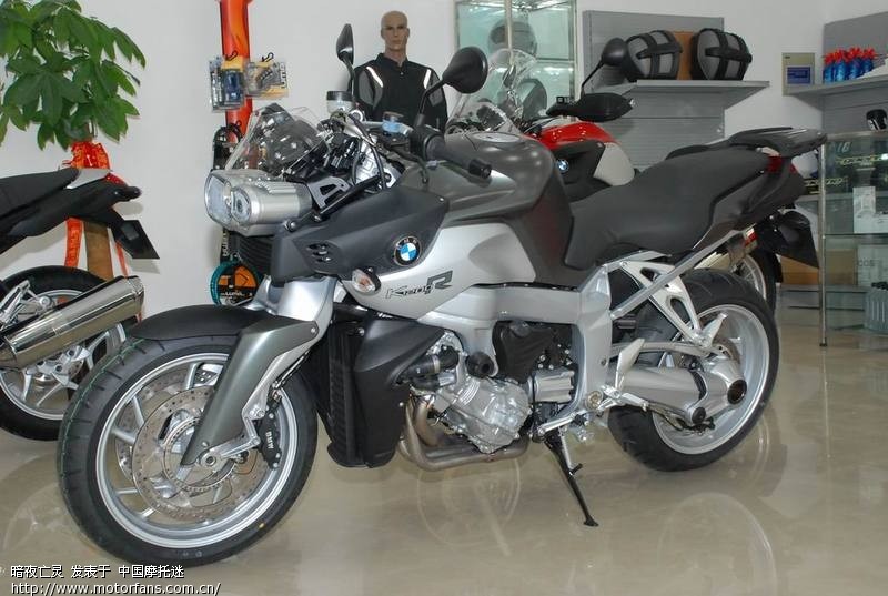 比较齐全的上海BMW motor 4S店图片 - 天下大