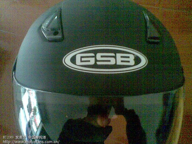 冬天大家多用什么头盔?秀下今天买的GBS磨砂