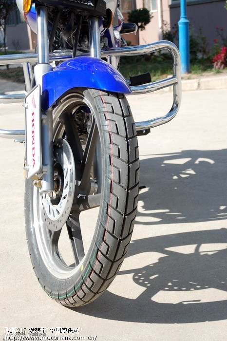 铃木GT\/GSX前轮悬挂车牌的地方有没有XD想