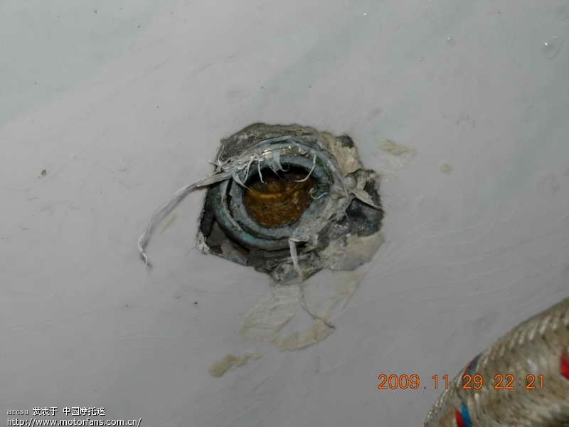 求助:斯牙断在墙上水管里了,怎么办? - 上海摩友